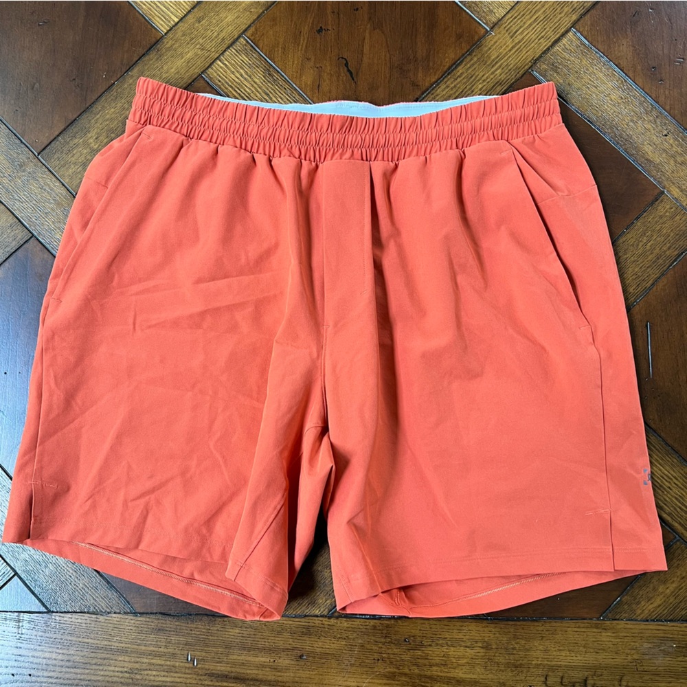 Lululemon Pool Short 7”